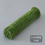 100pcs 12-inch velvet pipe cleaners (chenille stems) with soft plush texture. Flexible, twistable craft wires for DIY flowers, kids’ crafts, and school projects.