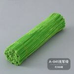 100pcs 12-inch velvet pipe cleaners (chenille stems) with soft plush texture. Flexible, twistable craft wires for DIY flowers, kids’ crafts, and school projects.