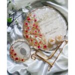 nikkah plaque stand, resin plaque stand, gold display stand, wedding plaque holder, decorative plate stand, photo frame stand, tabletop display holder, resin tray stand